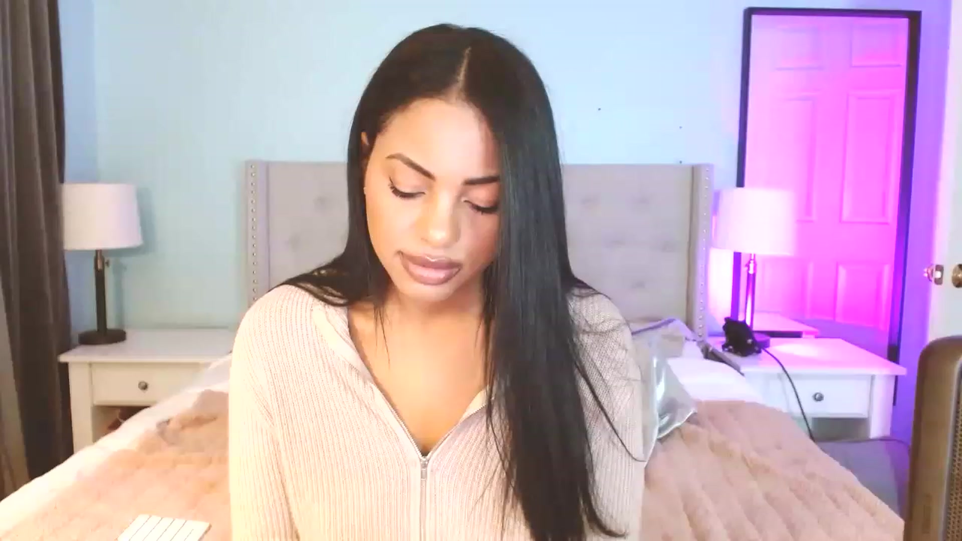 Gallery image thumbnail from Amy_Babyy's myfreecams stream on, 02/07/2023, 22:55 image 13 of 20