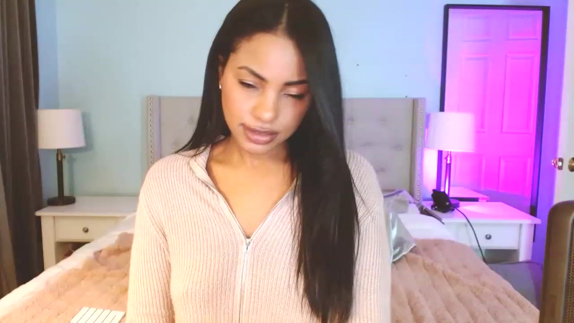 Gallery image thumbnail from Amy_Babyy's myfreecams stream on, 02/07/2023, 22:55 image 11 of 20