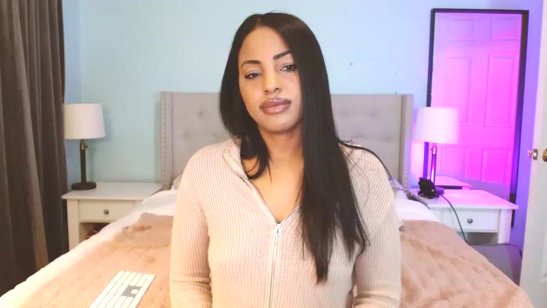 Gallery image thumbnail from Amy_Babyy's myfreecams stream on, 02/07/2023, 22:55 image 7 of 20