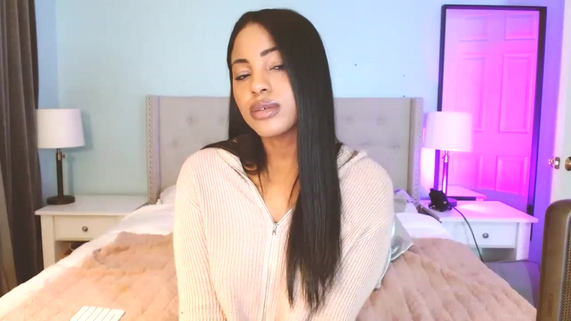 Gallery image thumbnail from Amy_Babyy's myfreecams stream on, 02/07/2023, 22:55 image 20 of 20