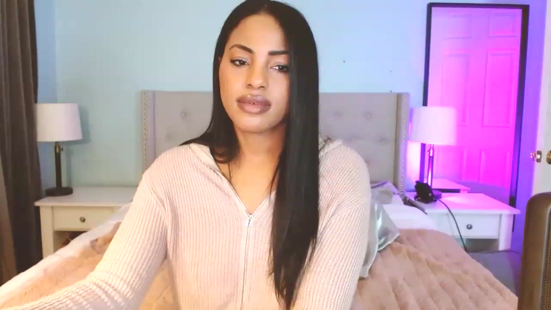 Gallery image thumbnail from Amy_Babyy's myfreecams stream on, 02/07/2023, 22:55 image 18 of 20