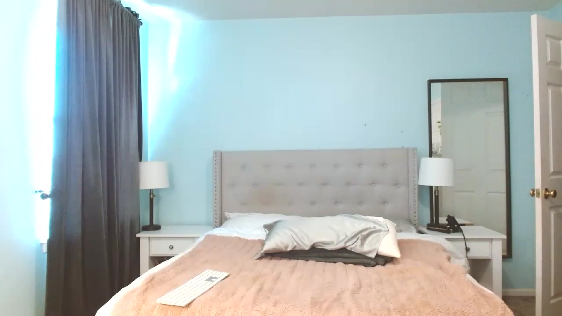 Gallery image thumbnail from Amy_Babyy's myfreecams stream on, 02/10/2023, 20:00 image 13 of 20