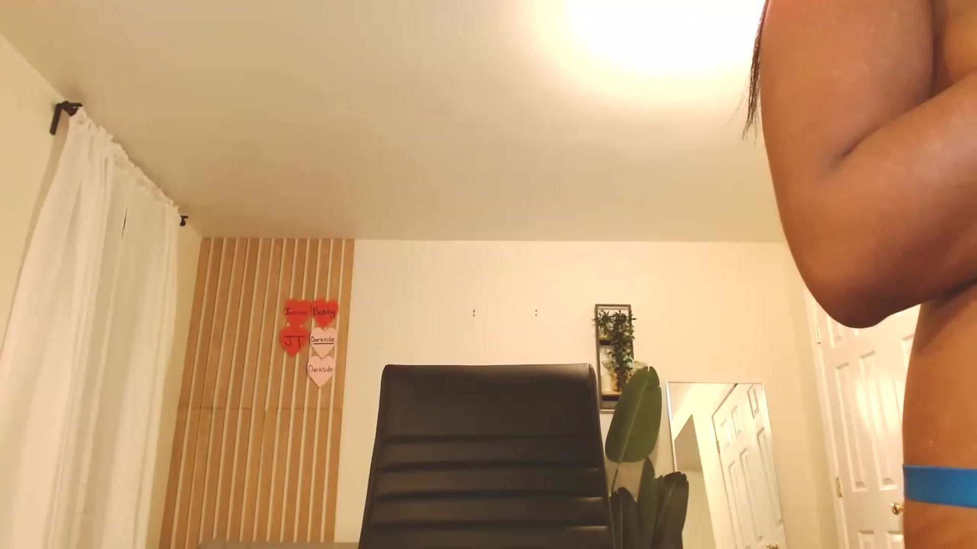 Gallery image thumbnail from Amy_Babyy's myfreecams stream on, 02/16/2023, 01:58 image 14 of 20