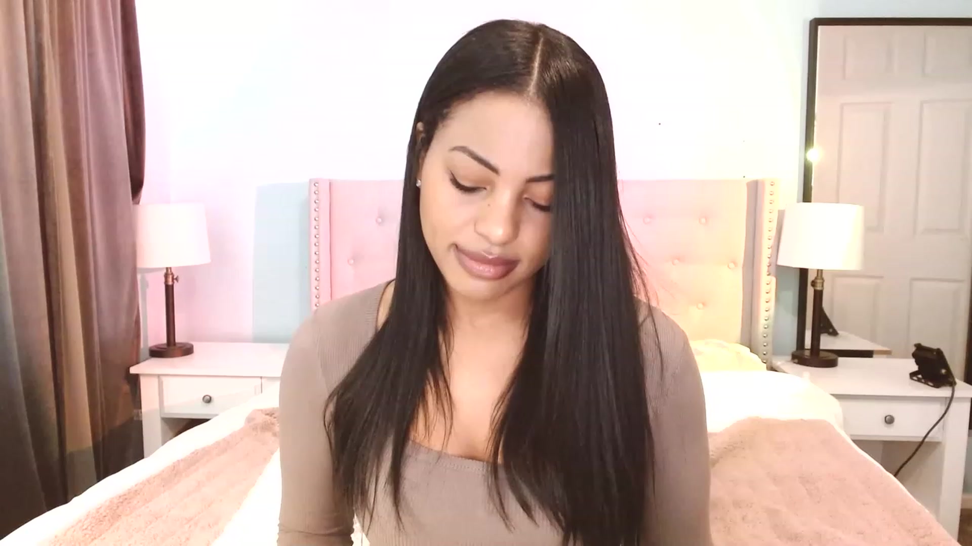 Gallery image thumbnail from Amy_Babyy's myfreecams stream on, 04/03/2023, 17:52 image 3 of 20