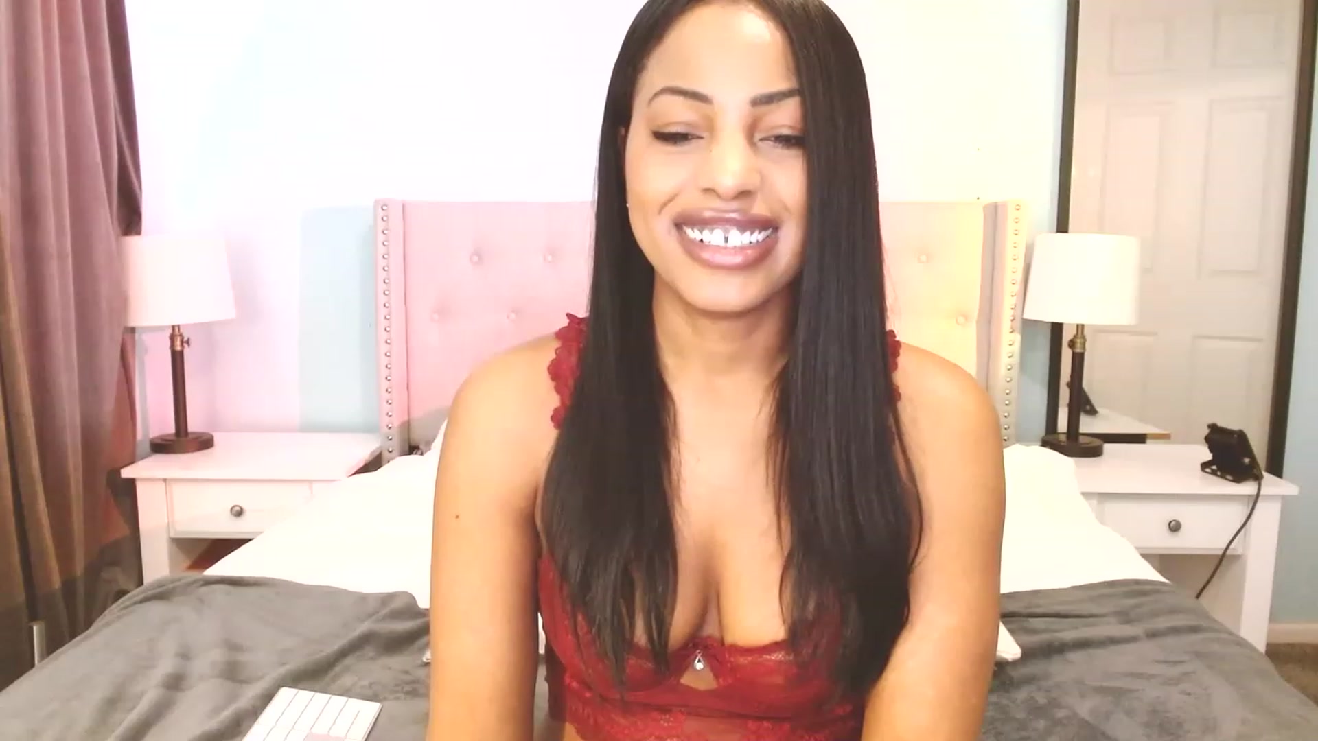 Gallery image thumbnail from Amy_Babyy's myfreecams stream on, 04/05/2023, 16:32 image 10 of 20
