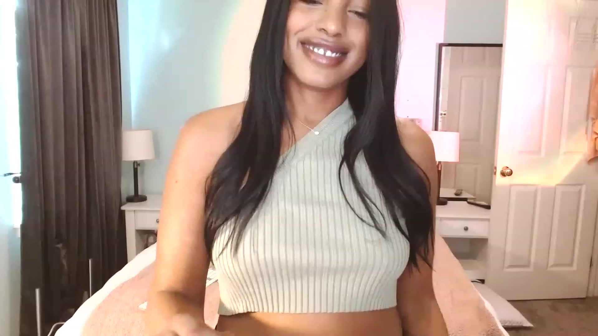 Gallery image thumbnail from Amy_Babyy's myfreecams stream on, 05/04/2023, 15:19 image 9 of 20
