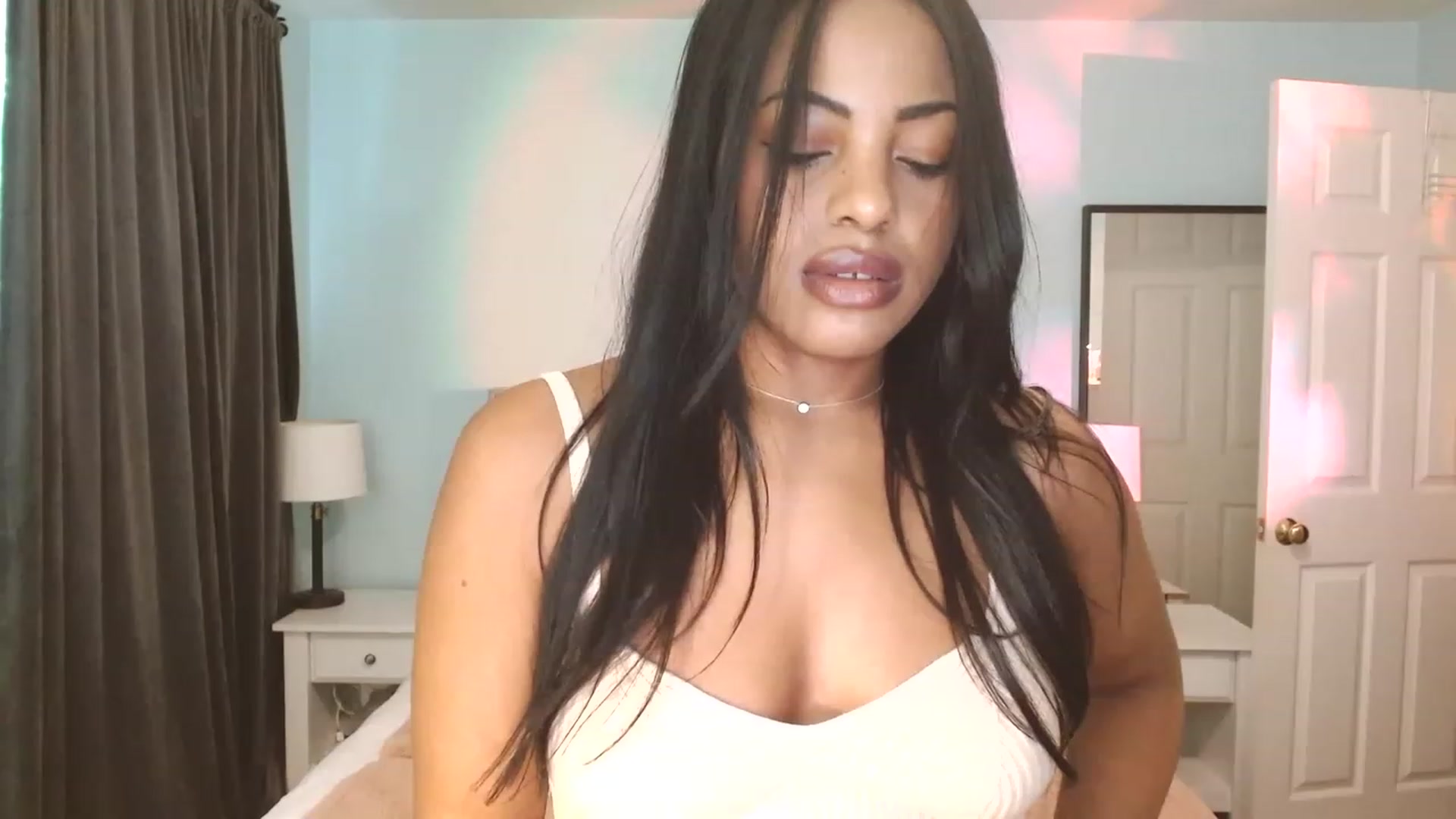Gallery image thumbnail from Amy_Babyy's myfreecams stream on, 05/20/2023, 22:43 image 7 of 20