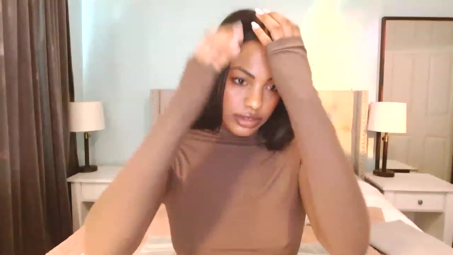 Gallery image thumbnail from Amy_Babyy's myfreecams stream on, 05/31/2023, 24:44 image 7 of 20