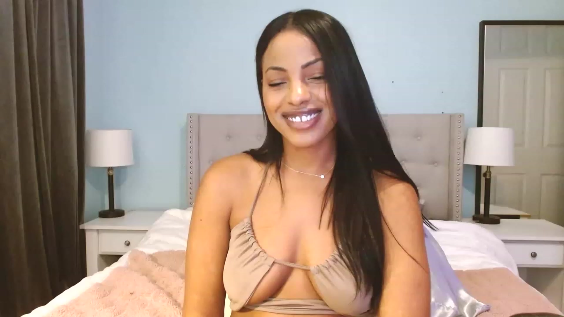 Gallery image thumbnail from Amy_Babyy's myfreecams stream on, 06/26/2023, 02:50 image 18 of 20