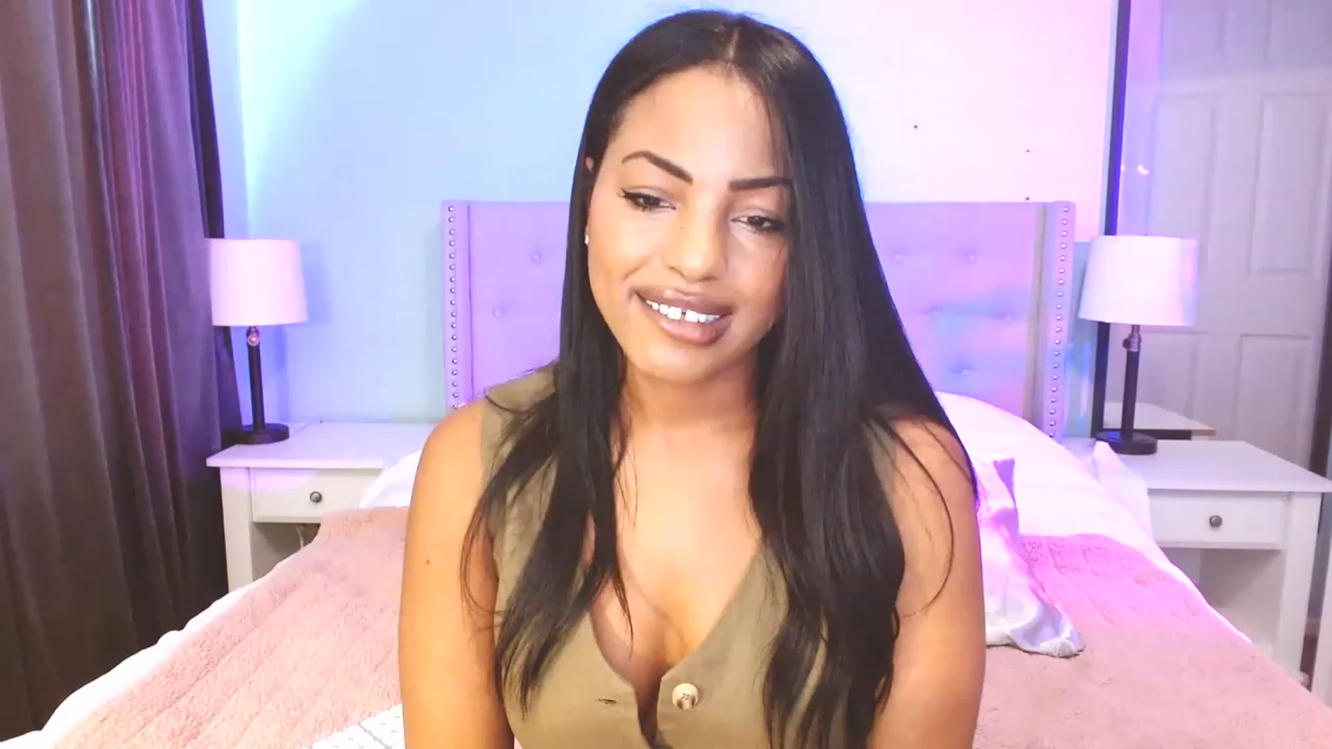 Gallery image thumbnail from Amy_Babyy's myfreecams stream on, 07/13/2023, 17:52 image 1 of 20