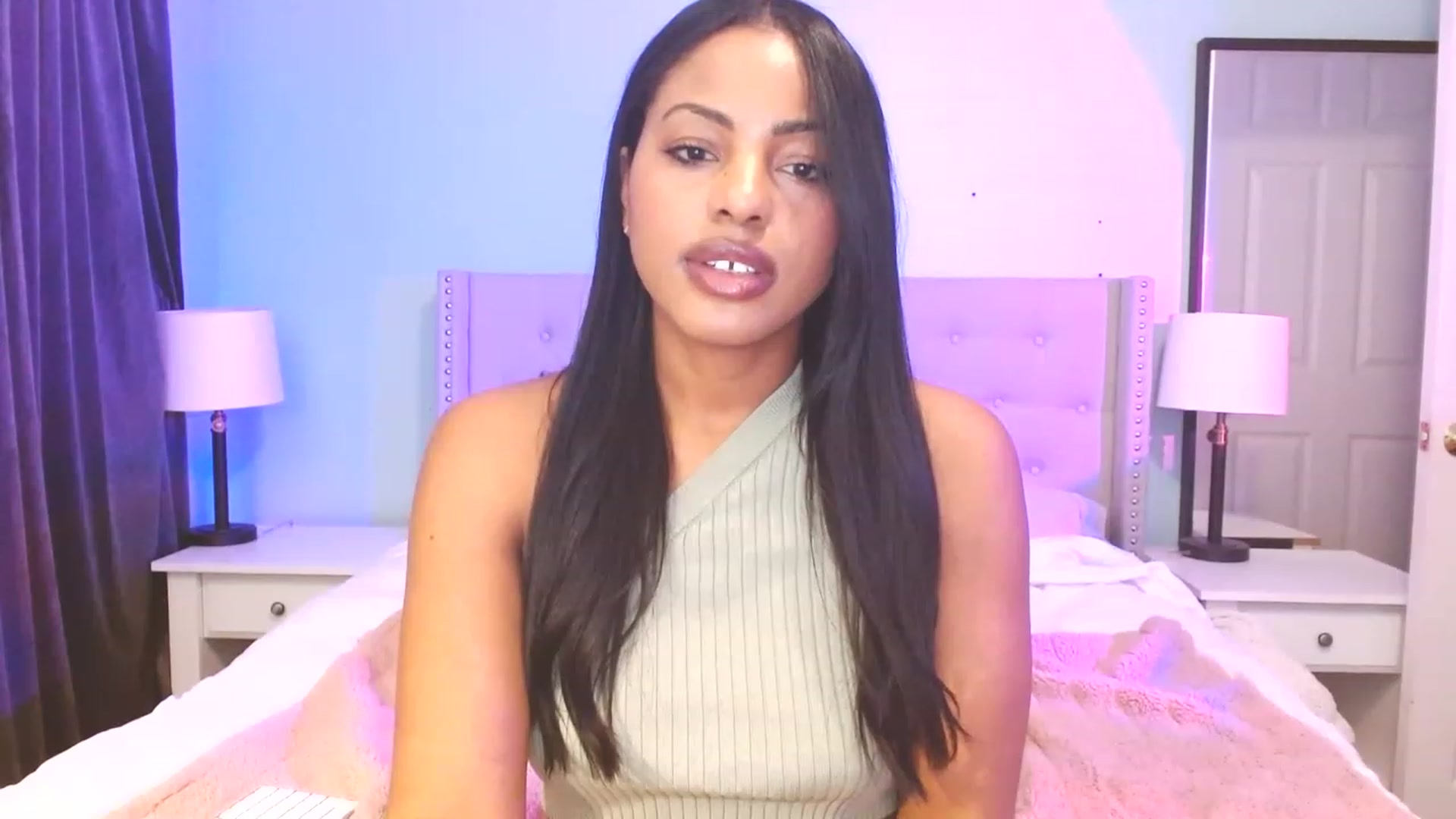 Gallery image thumbnail from Amy_Babyy's myfreecams stream on, 07/19/2023, 02:05 image 19 of 20