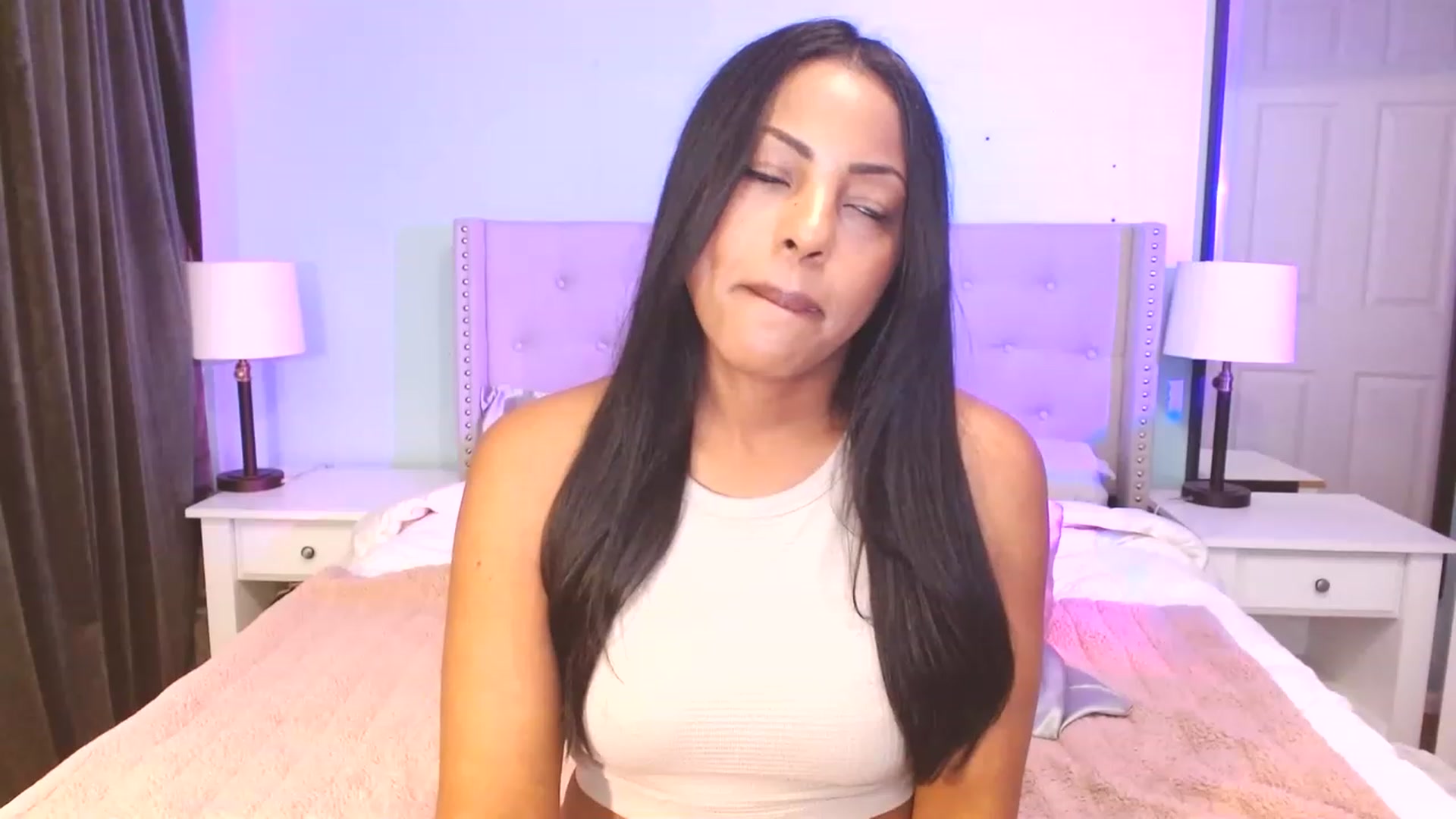 Gallery image thumbnail from Amy_Babyy's myfreecams stream on, 07/26/2023, 24:01 image 20 of 20