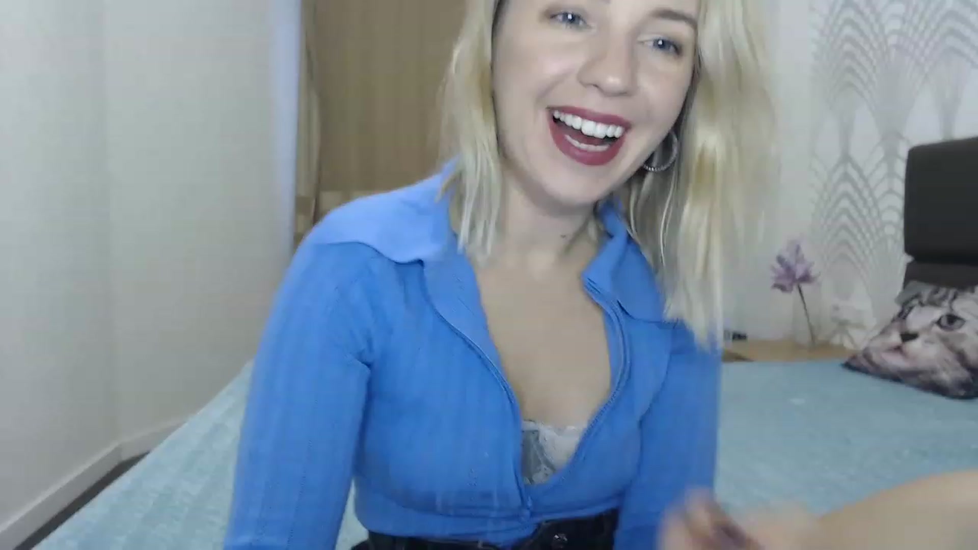 Gallery image thumbnail from Amy_CuteBambi's myfreecams stream on, 12/01/2022, 13:43 image 12 of 20