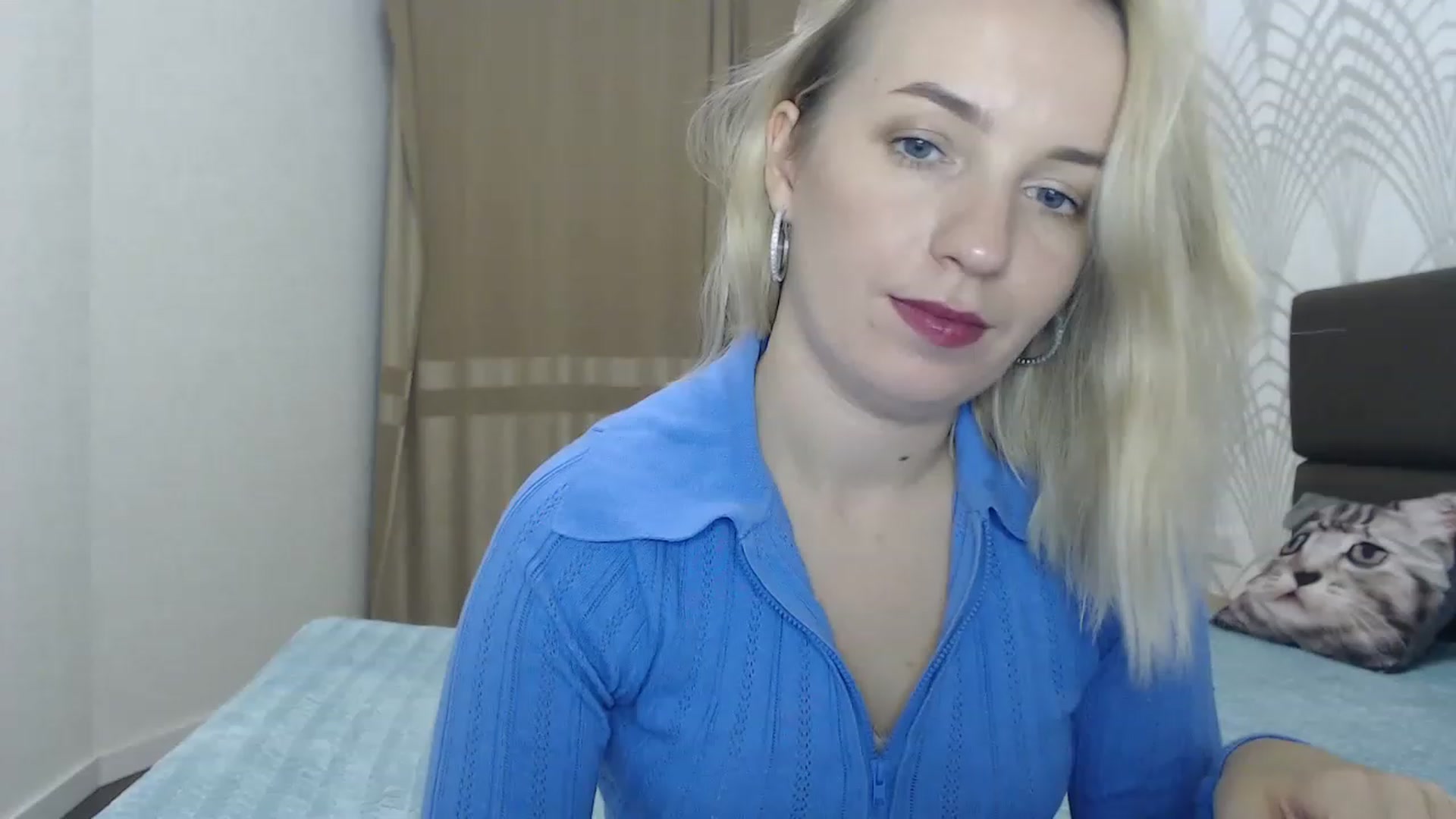Gallery image thumbnail from Amy_CuteBambi's myfreecams stream on, 12/01/2022, 14:59 image 3 of 20