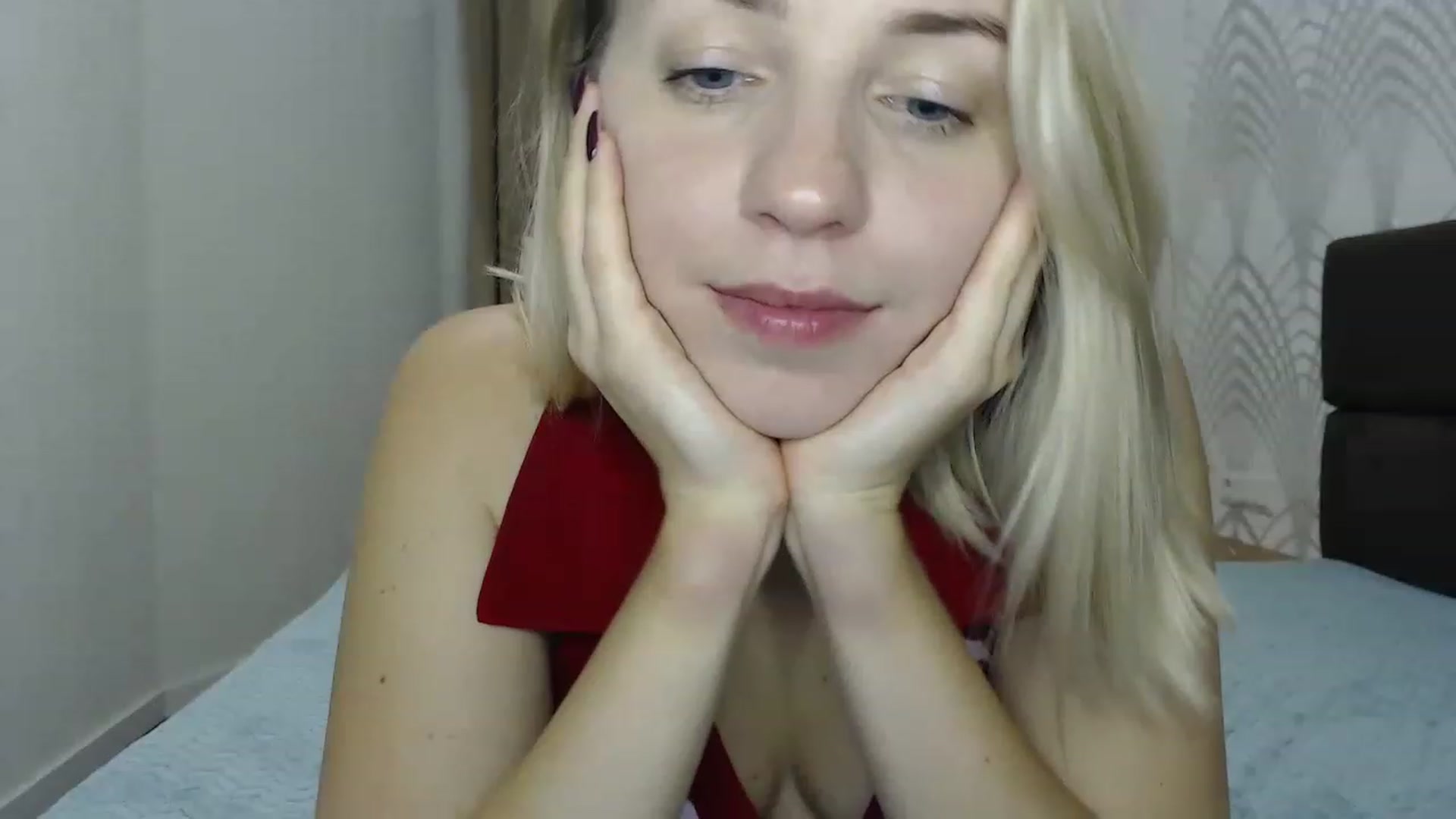 Gallery image thumbnail from Amy_CuteBambi's myfreecams stream on, 12/04/2022, 19:33 image 6 of 20