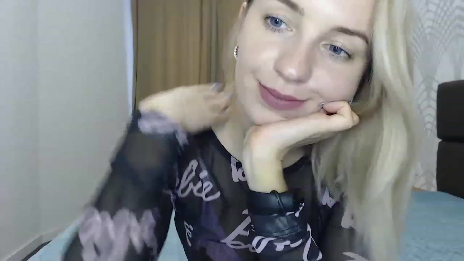 Gallery image thumbnail from Amy_CuteBambi's myfreecams stream on, 12/07/2022, 13:55 image 2 of 20
