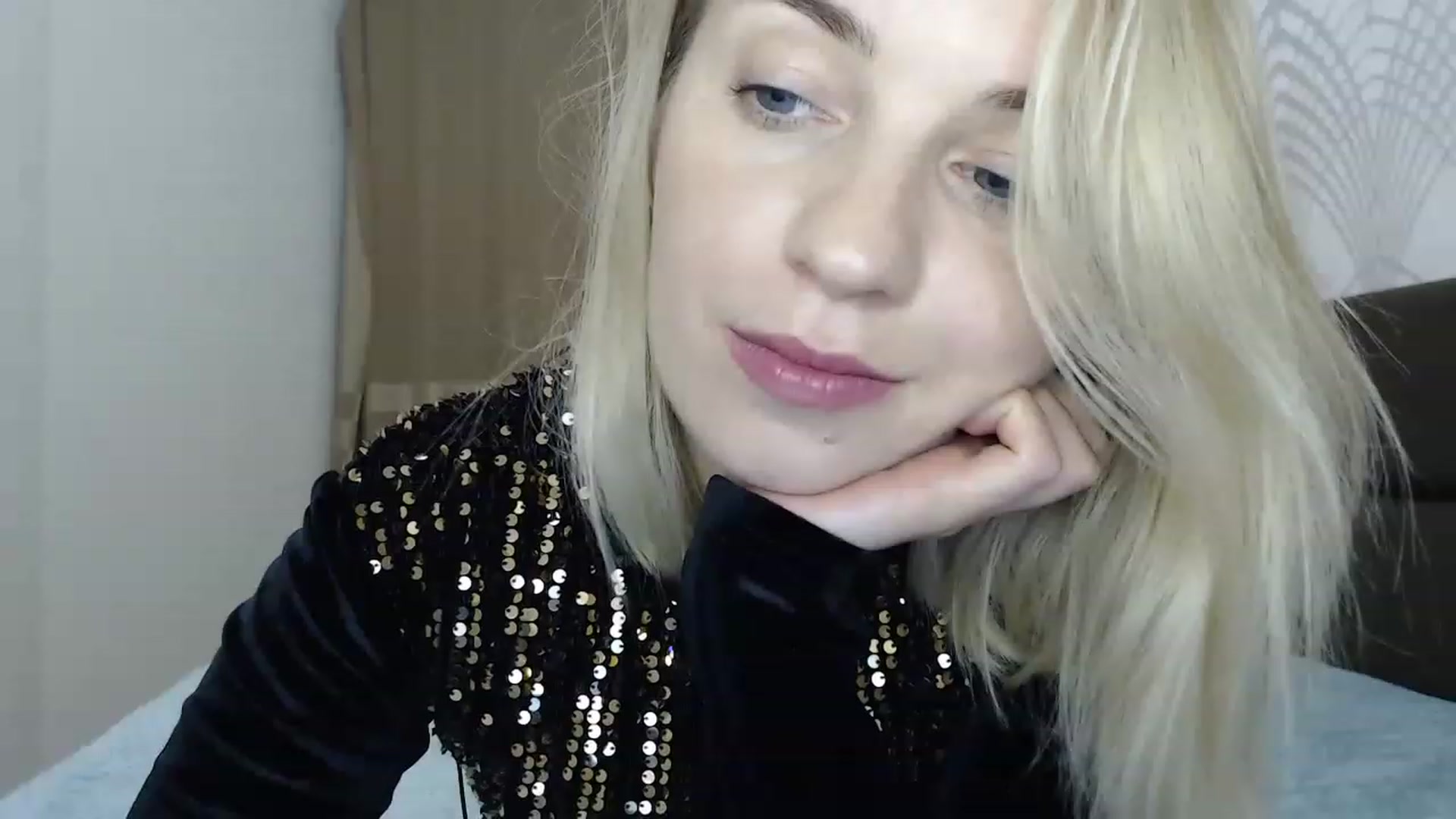 Gallery image thumbnail from Amy_CuteBambi's myfreecams stream on, 12/08/2022, 17:22 image 1 of 20