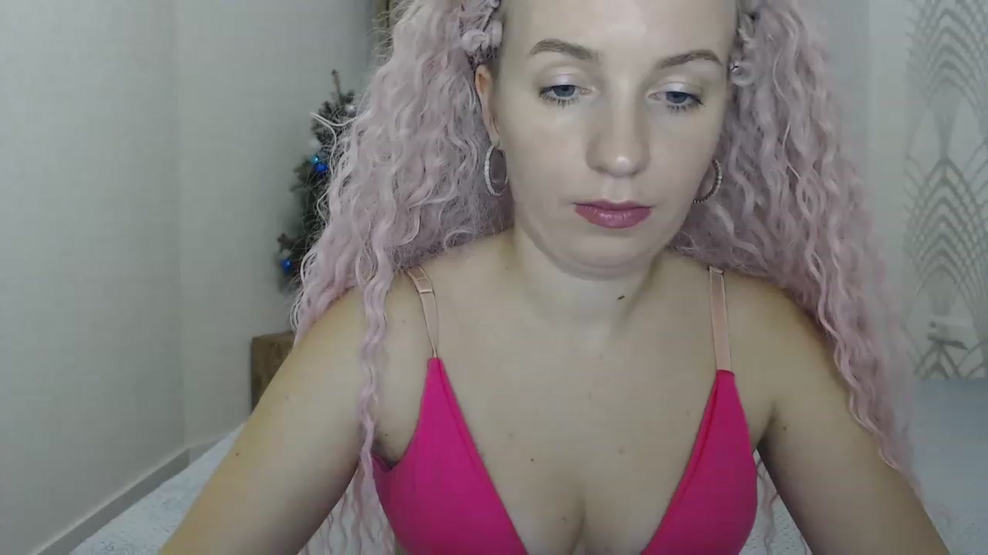 Gallery image thumbnail from Amy_CuteBambi's myfreecams stream on, 01/22/2023, 21:24 image 12 of 20