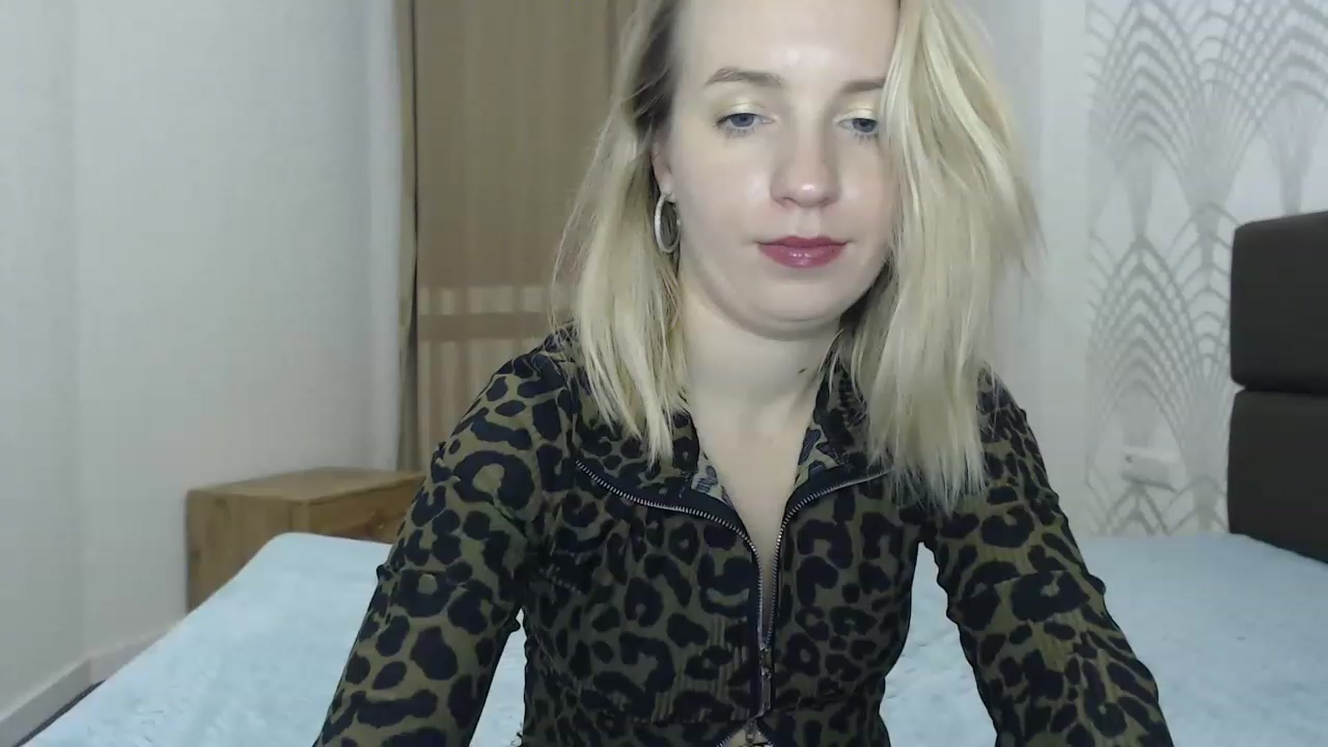 Gallery image thumbnail from Amy_CuteBambi's myfreecams stream on, 01/28/2023, 19:44 image 13 of 20