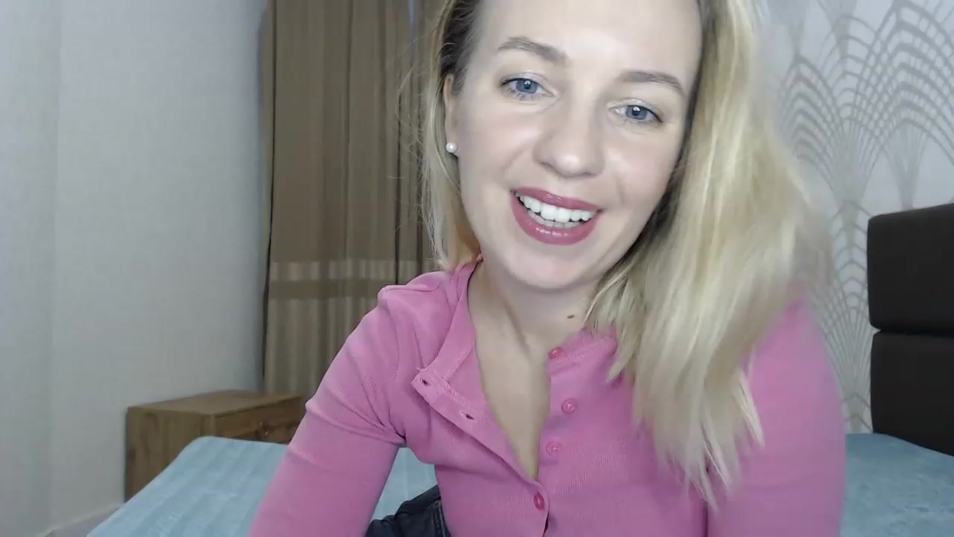 Gallery image thumbnail from Amy_CuteBambi's myfreecams stream on, 01/29/2023, 17:22 image 1 of 20