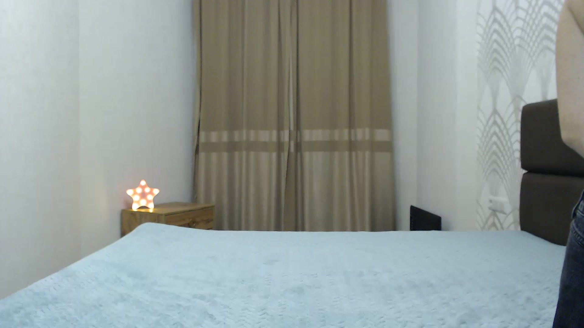 Gallery image thumbnail from Amy_CuteBambi's myfreecams stream on, 01/31/2023, 19:29 image 10 of 20