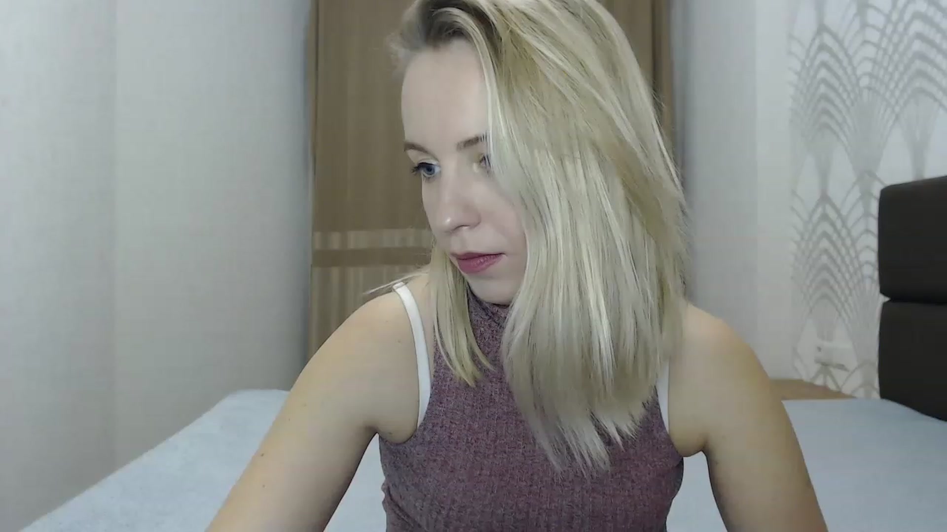 Gallery image thumbnail from Amy_CuteBambi's myfreecams stream on, 02/04/2023, 18:08 image 2 of 20