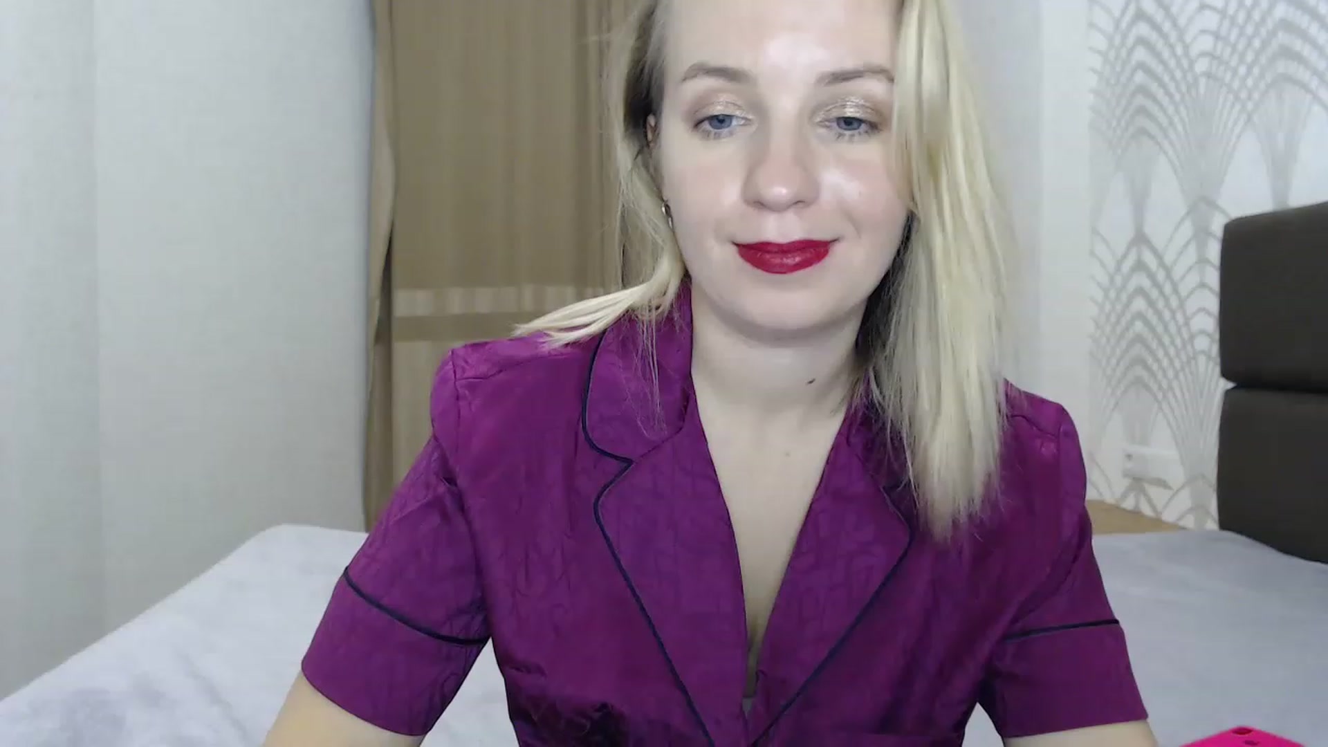 Gallery image thumbnail from Amy_CuteBambi's myfreecams stream on, 02/09/2023, 21:30 image 3 of 20