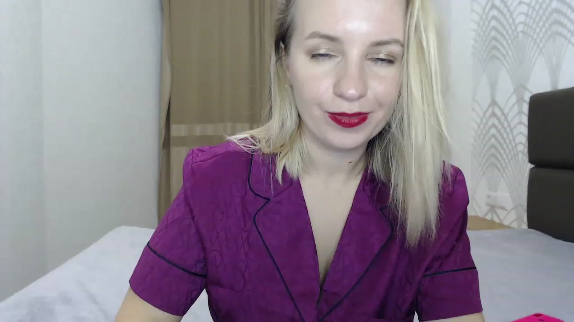 Gallery image thumbnail from Amy_CuteBambi's myfreecams stream on, 02/09/2023, 21:30 image 6 of 20