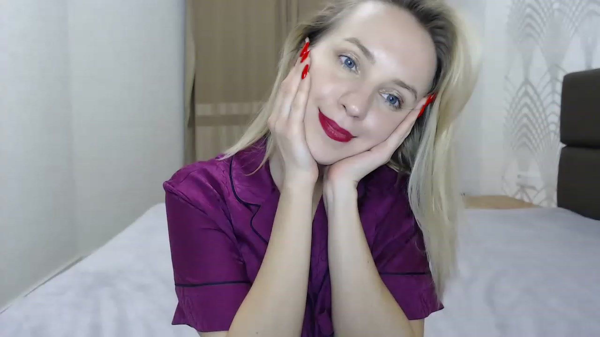 Gallery image thumbnail from Amy_CuteBambi's myfreecams stream on, 02/09/2023, 21:30 image 16 of 20