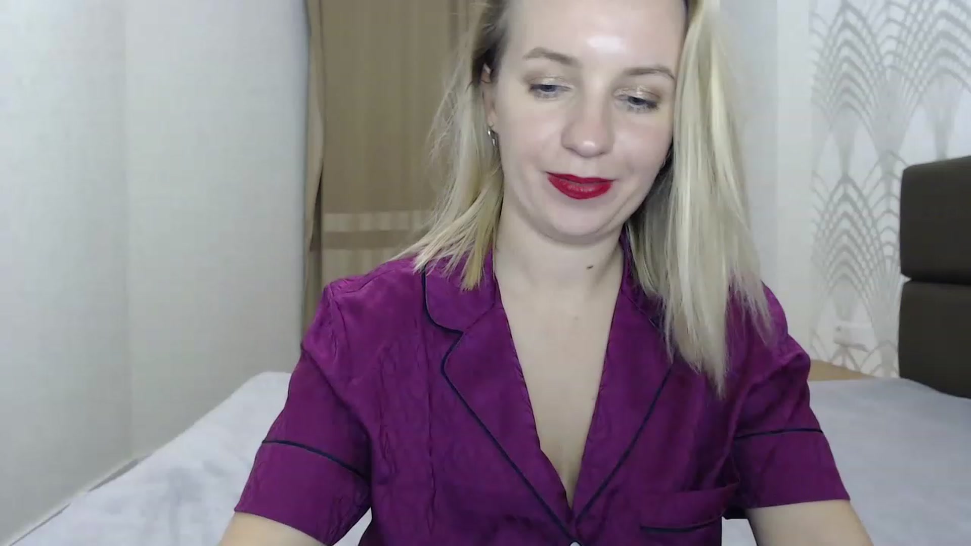 Gallery image thumbnail from Amy_CuteBambi's myfreecams stream on, 02/09/2023, 21:30 image 11 of 20