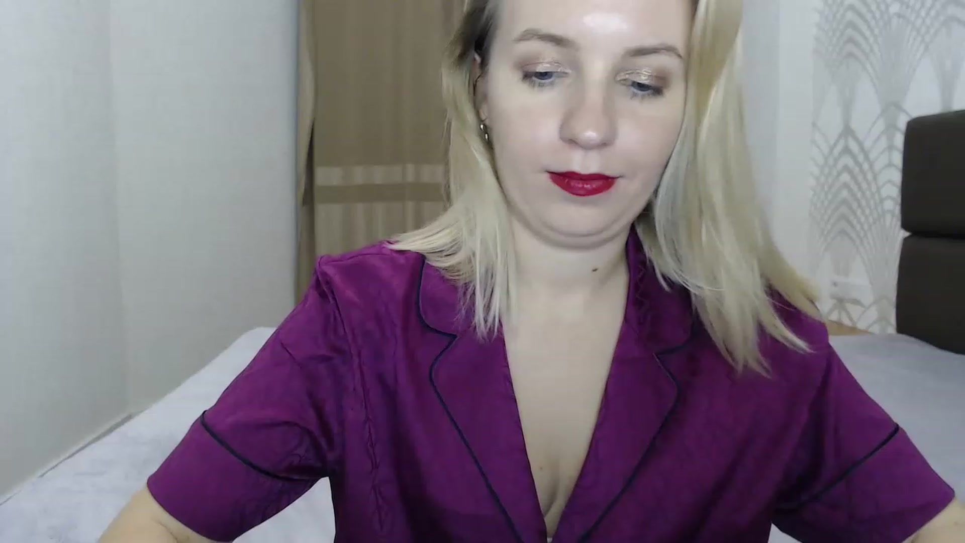 Gallery image thumbnail from Amy_CuteBambi's myfreecams stream on, 02/09/2023, 21:30 image 17 of 20