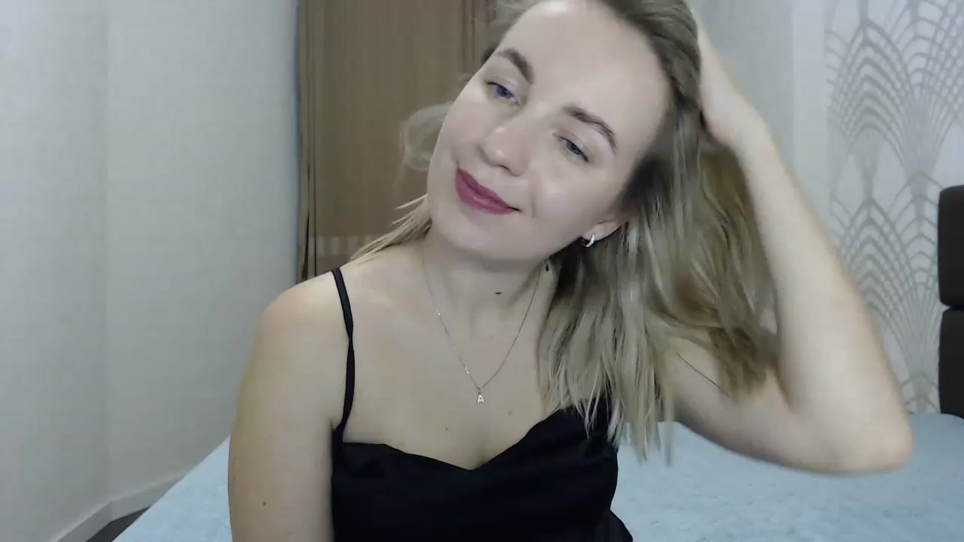 Gallery image thumbnail from Amy_CuteBambi's myfreecams stream on, 02/17/2023, 17:54 image 2 of 20