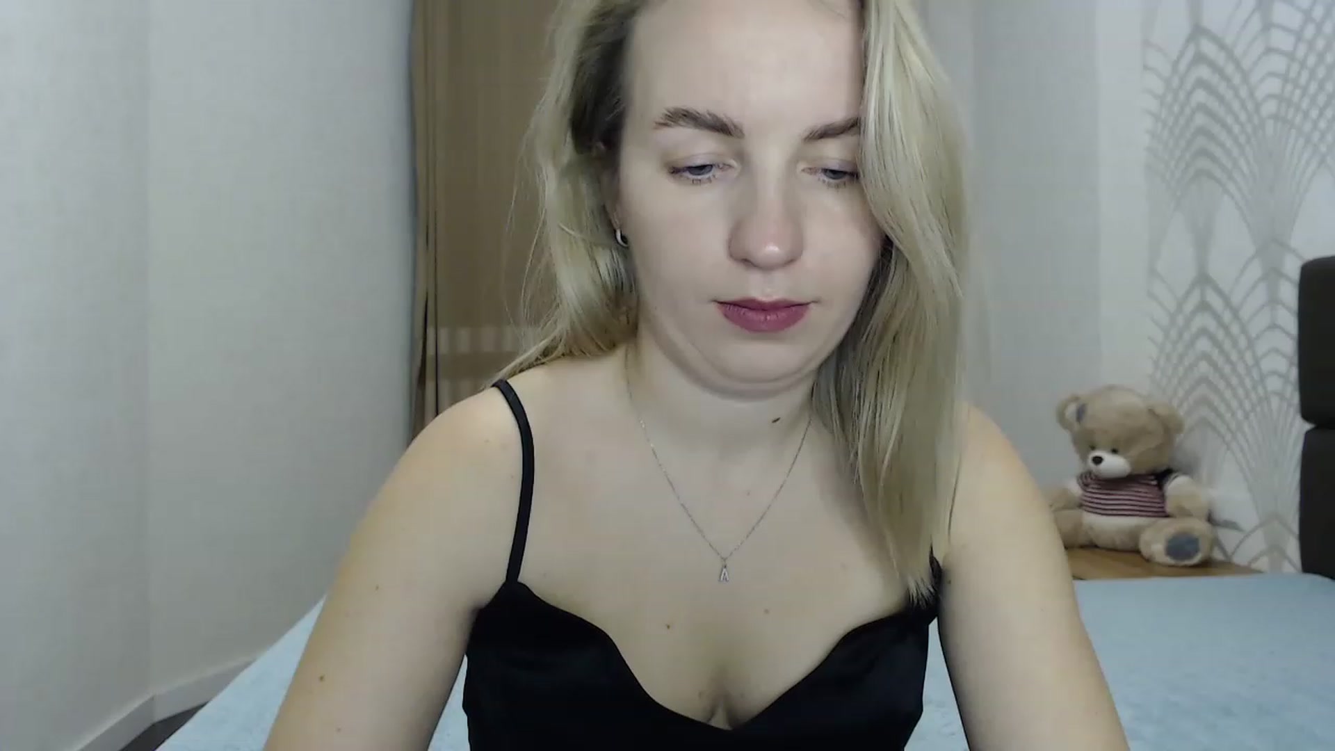 Gallery image thumbnail from Amy_CuteBambi's myfreecams stream on, 02/17/2023, 17:54 image 11 of 20