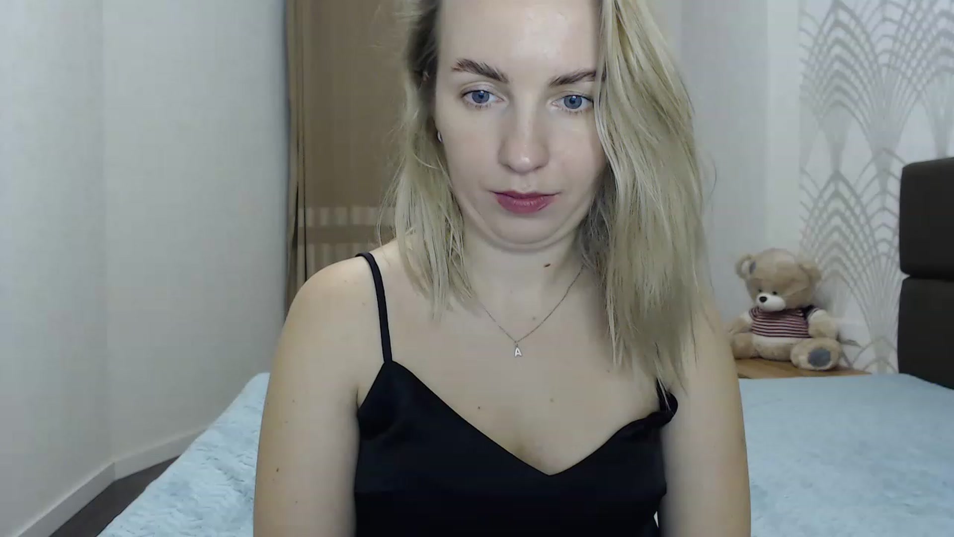 Gallery image thumbnail from Amy_CuteBambi's myfreecams stream on, 02/17/2023, 19:51 image 2 of 20