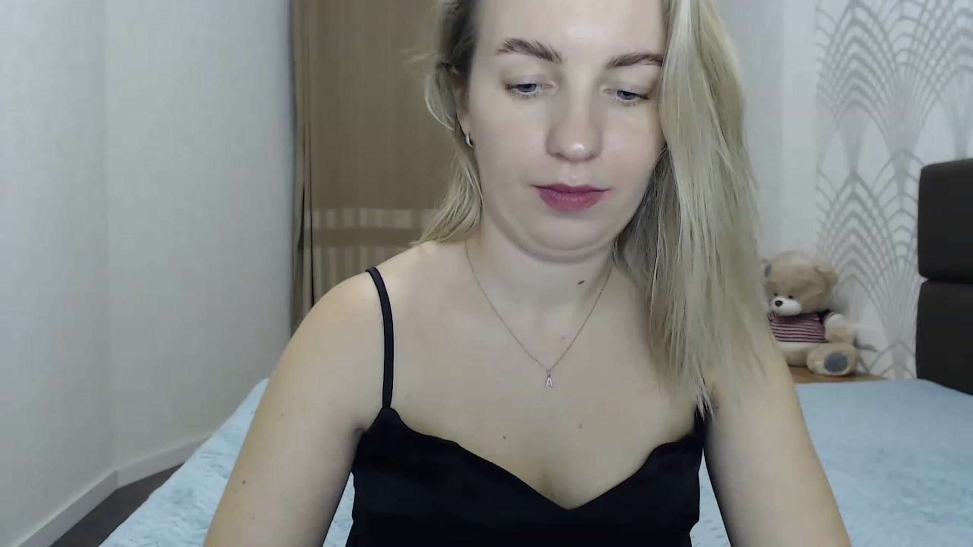 Gallery image thumbnail from Amy_CuteBambi's myfreecams stream on, 02/17/2023, 19:51 image 5 of 20