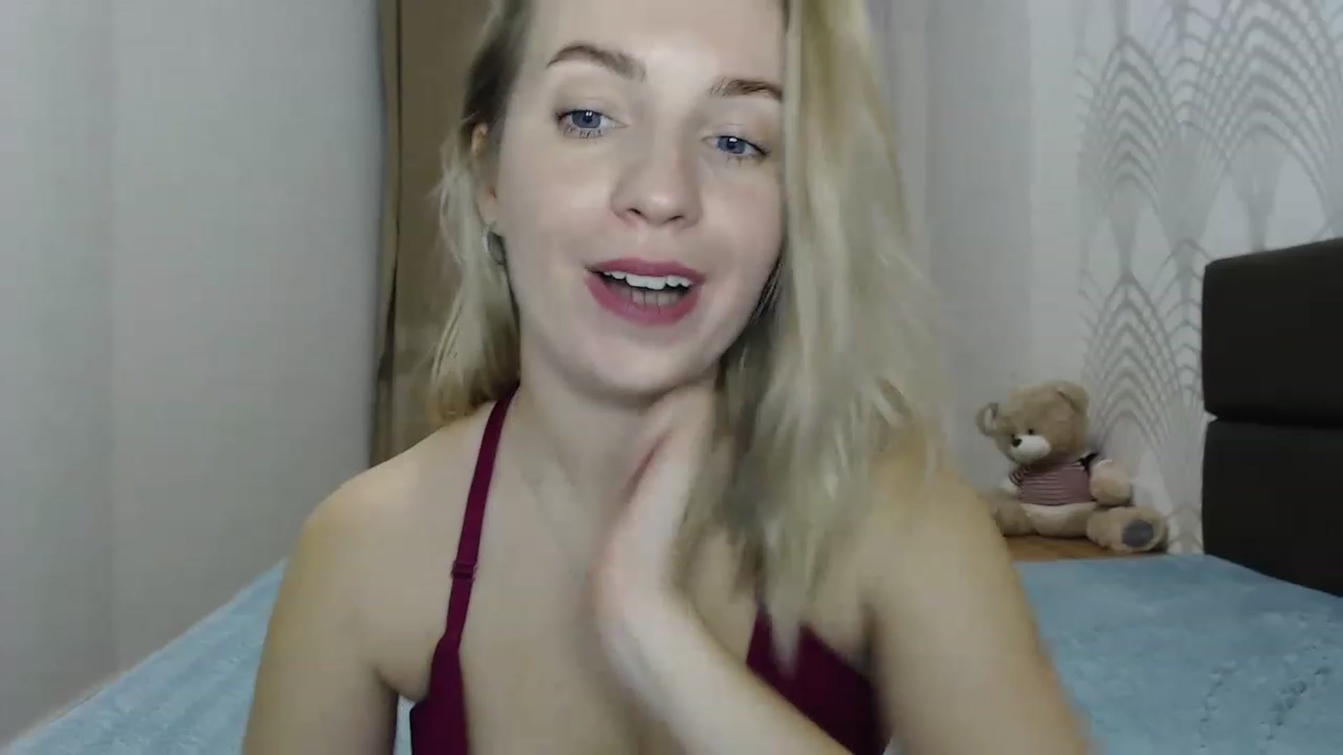 Gallery image thumbnail from Amy_CuteBambi's myfreecams stream on, 02/19/2023, 17:26 image 13 of 20