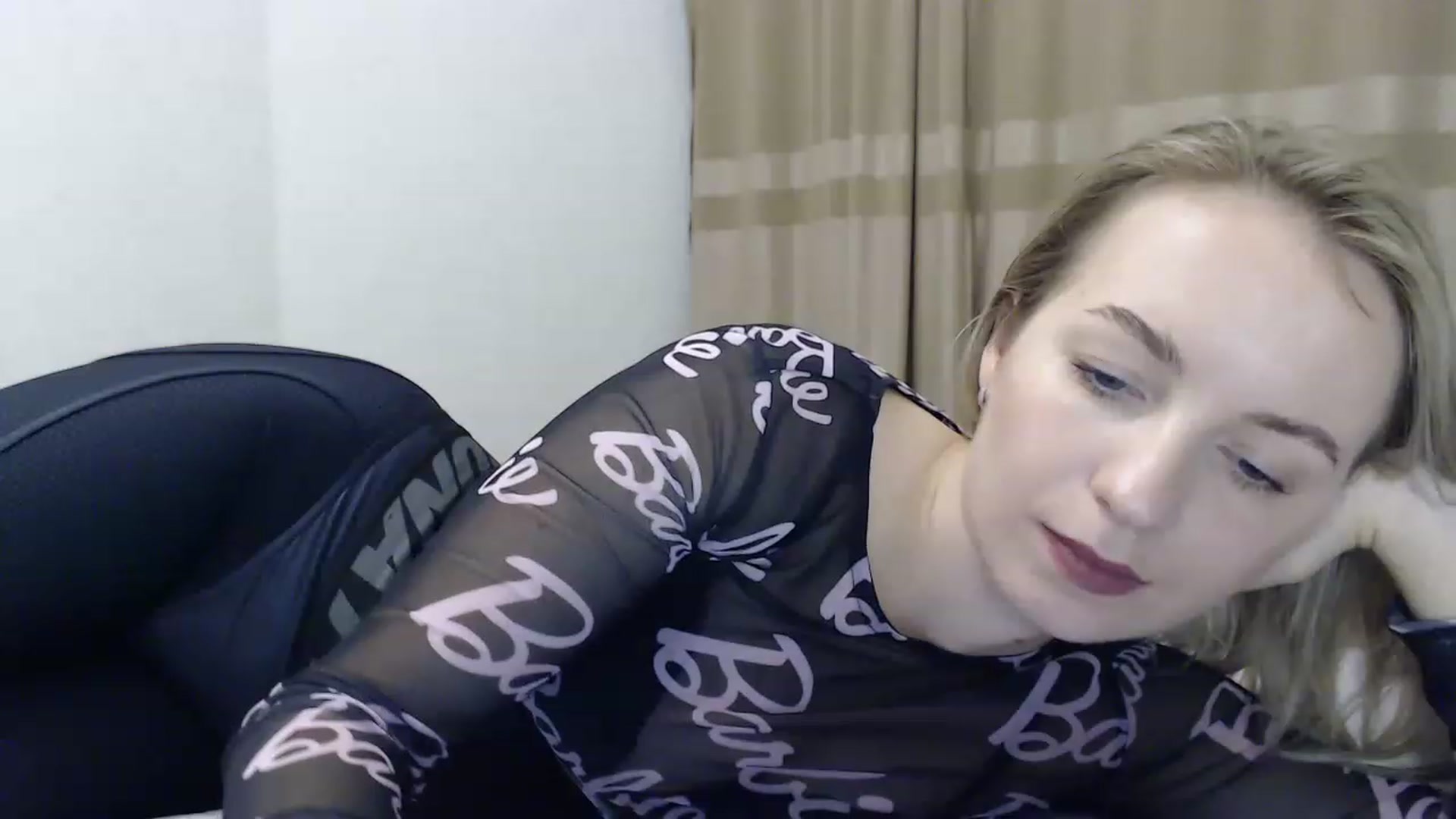 Gallery image thumbnail from Amy_CuteBambi's myfreecams stream on, 02/25/2023, 18:59 image 7 of 20