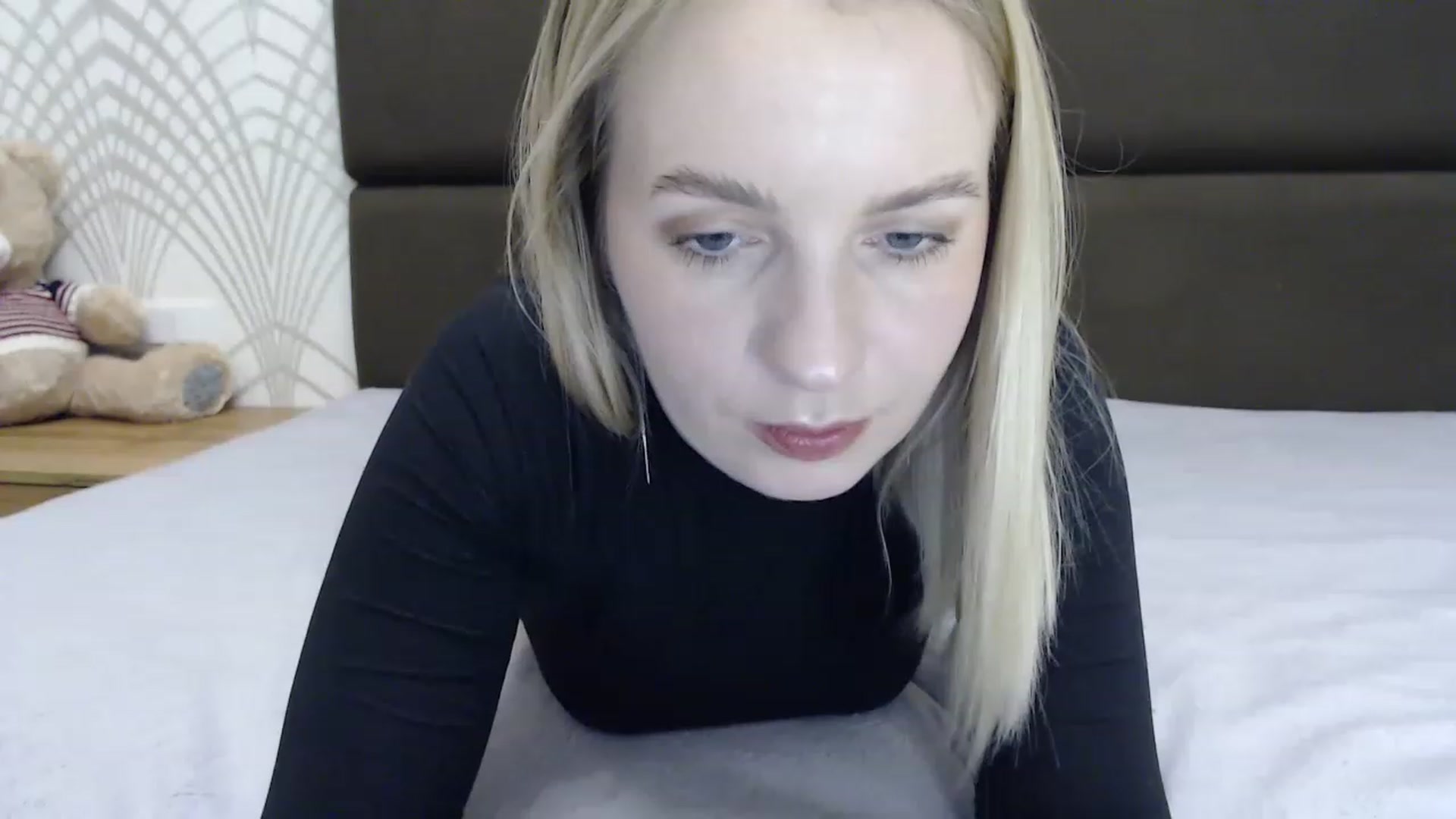 Gallery image thumbnail from Amy_CuteBambi's myfreecams stream on, 03/06/2023, 18:05 image 4 of 20