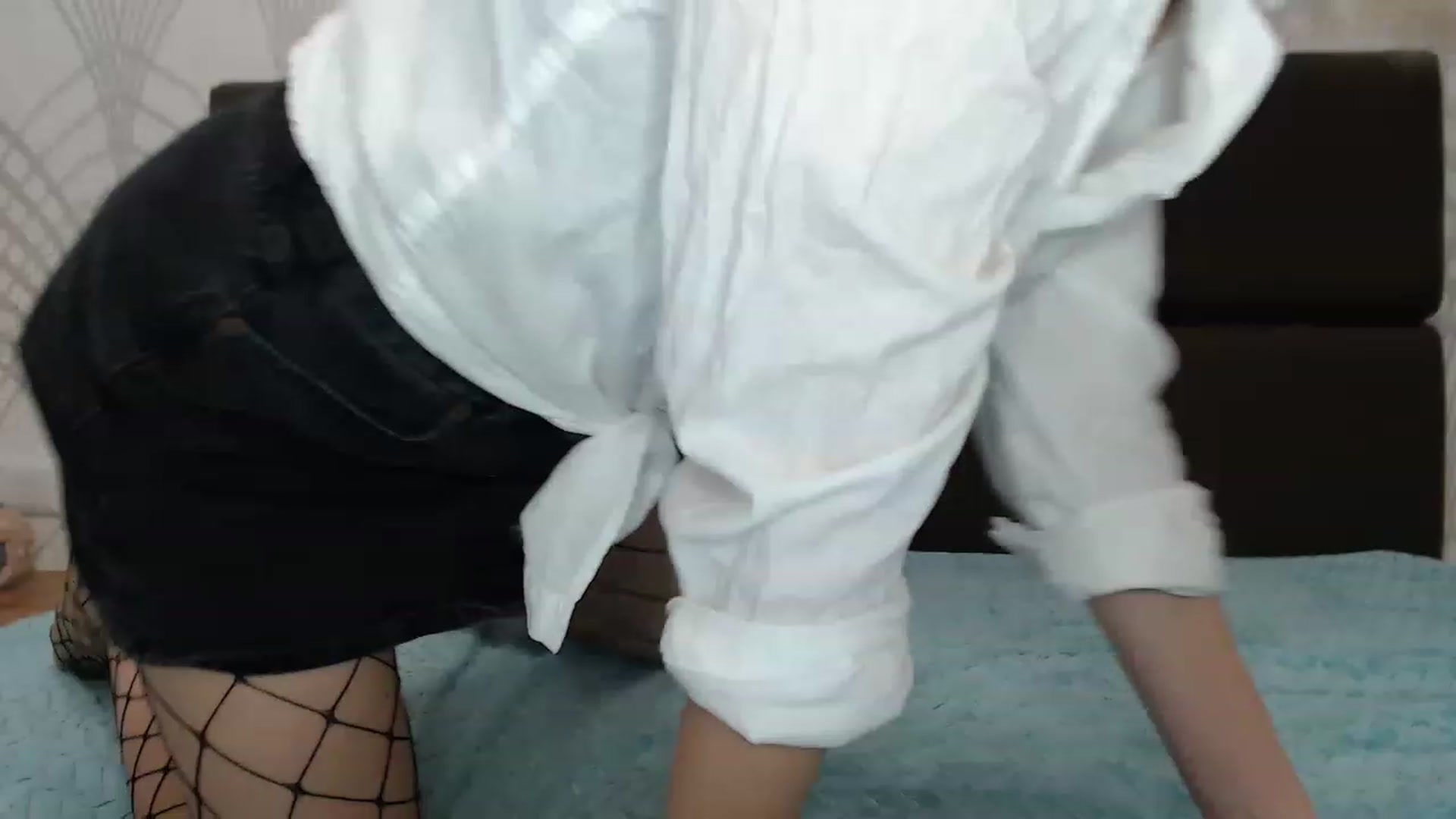Gallery image thumbnail from Amy_CuteBambi's myfreecams stream on, 03/30/2023, 15:09 image 3 of 20