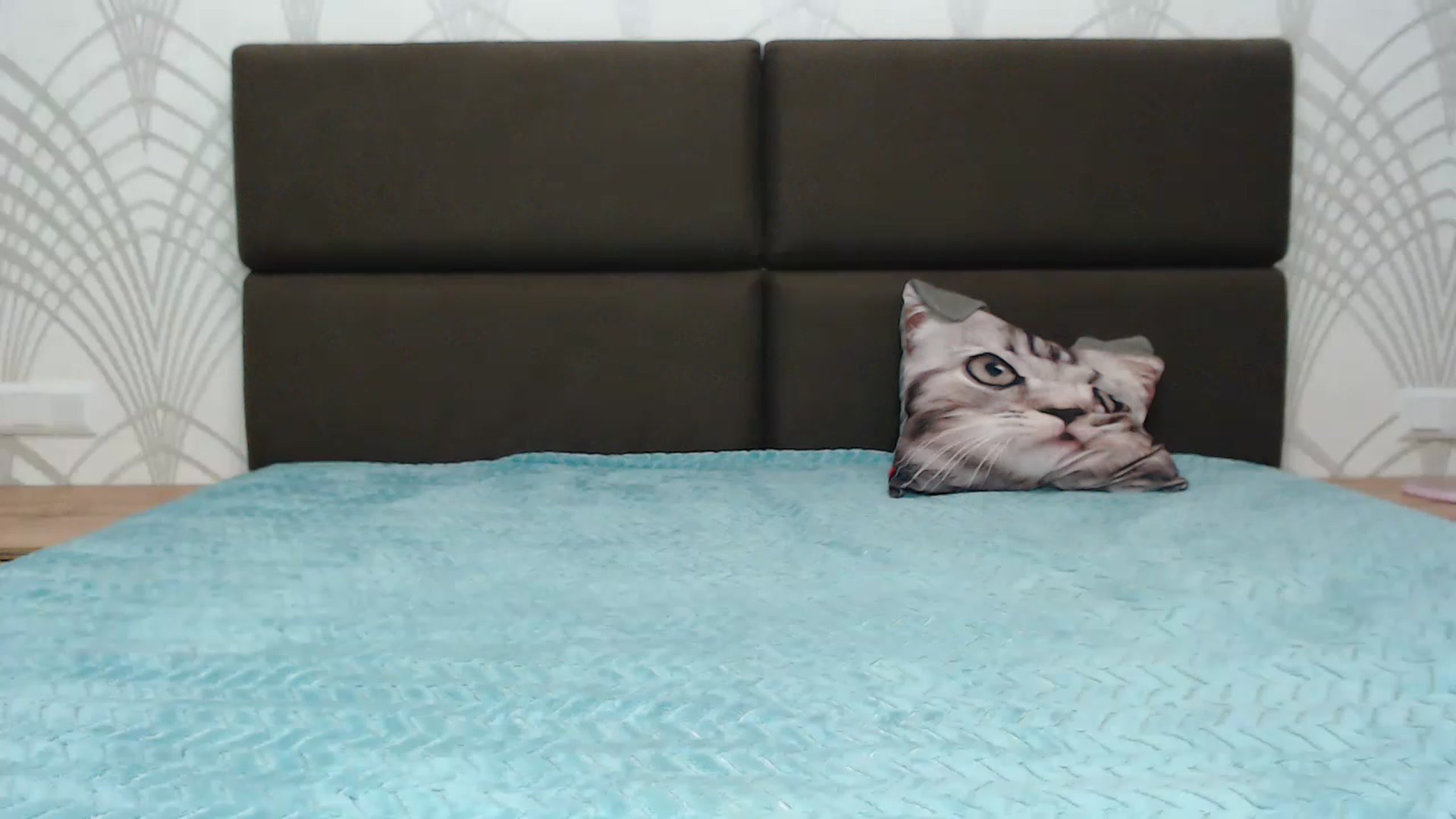 Gallery image thumbnail from Amy_CuteBambi's myfreecams stream on, 04/07/2023, 18:57 image 20 of 20