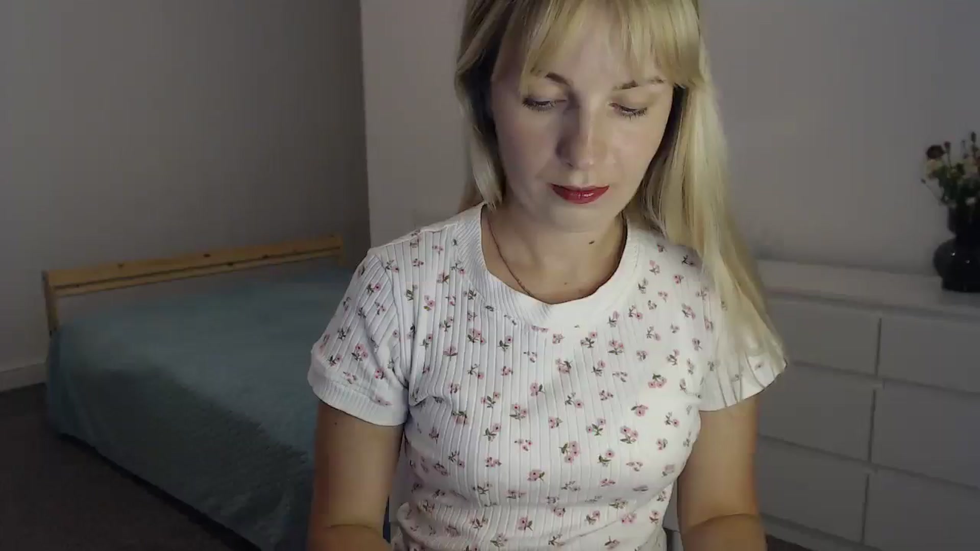 Gallery image thumbnail from Amy_CuteBambi's myfreecams stream on, 07/05/2025, 18:55 image 1 of 20