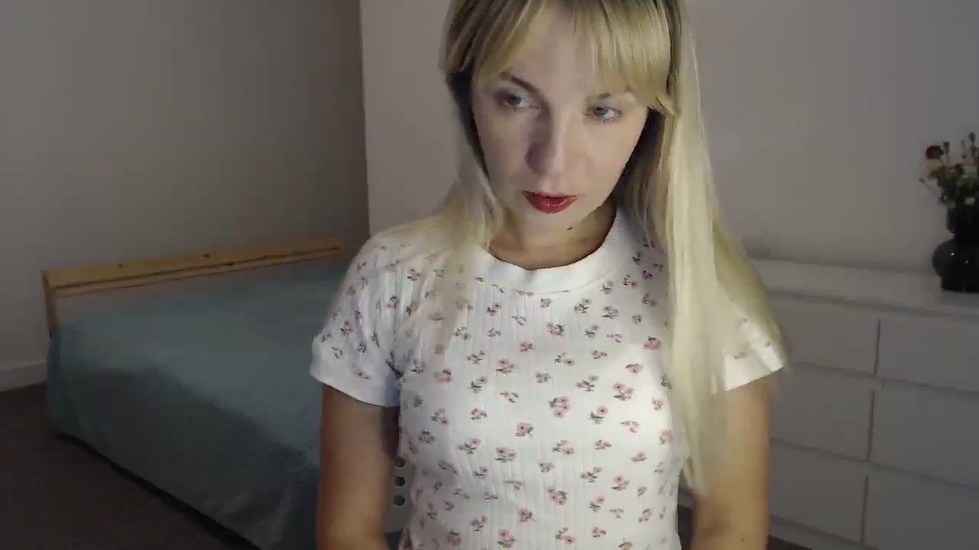 Gallery image thumbnail from Amy_CuteBambi's myfreecams stream on, 07/05/2025, 18:55 image 8 of 20