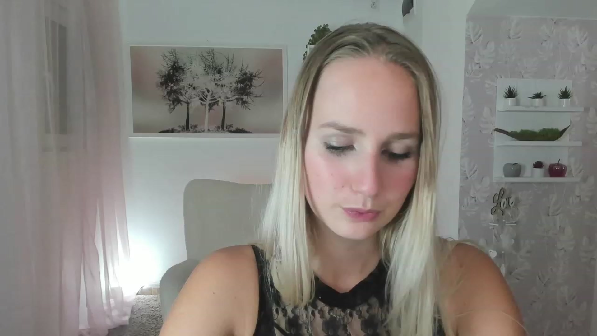 Gallery image thumbnail from Amy_Rea18's myfreecams stream on, 08/07/2023, 19:06 image 20 of 20