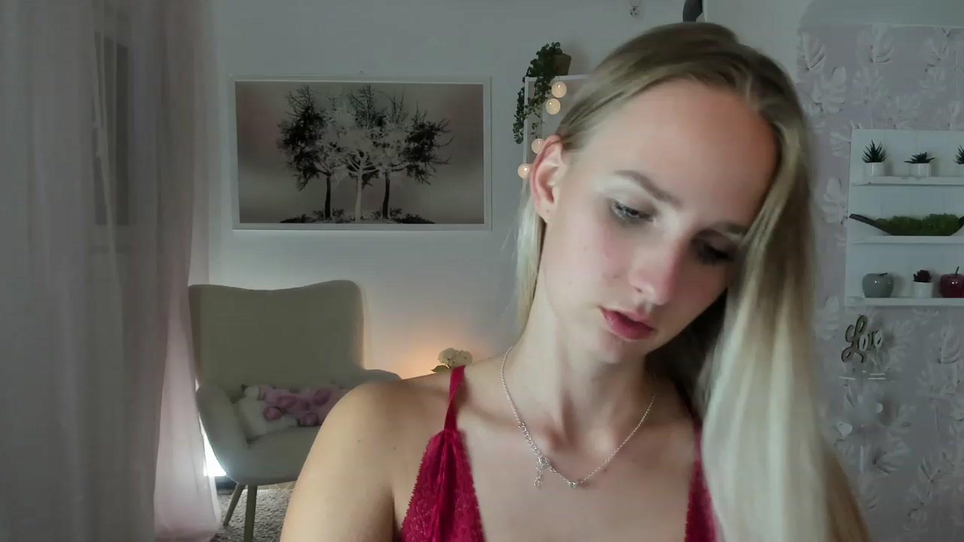 Gallery image thumbnail from Amy_Rea18's myfreecams stream on, 08/09/2023, 19:14 image 4 of 20