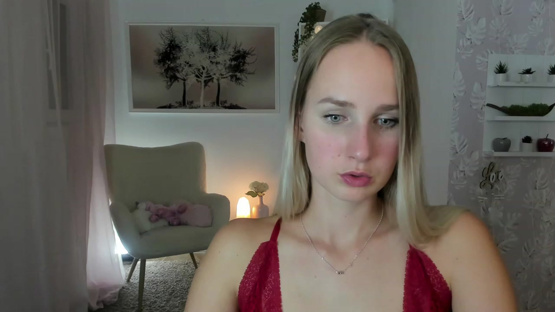 Gallery image thumbnail from Amy_Rea18's myfreecams stream on, 08/09/2023, 20:01 image 3 of 20