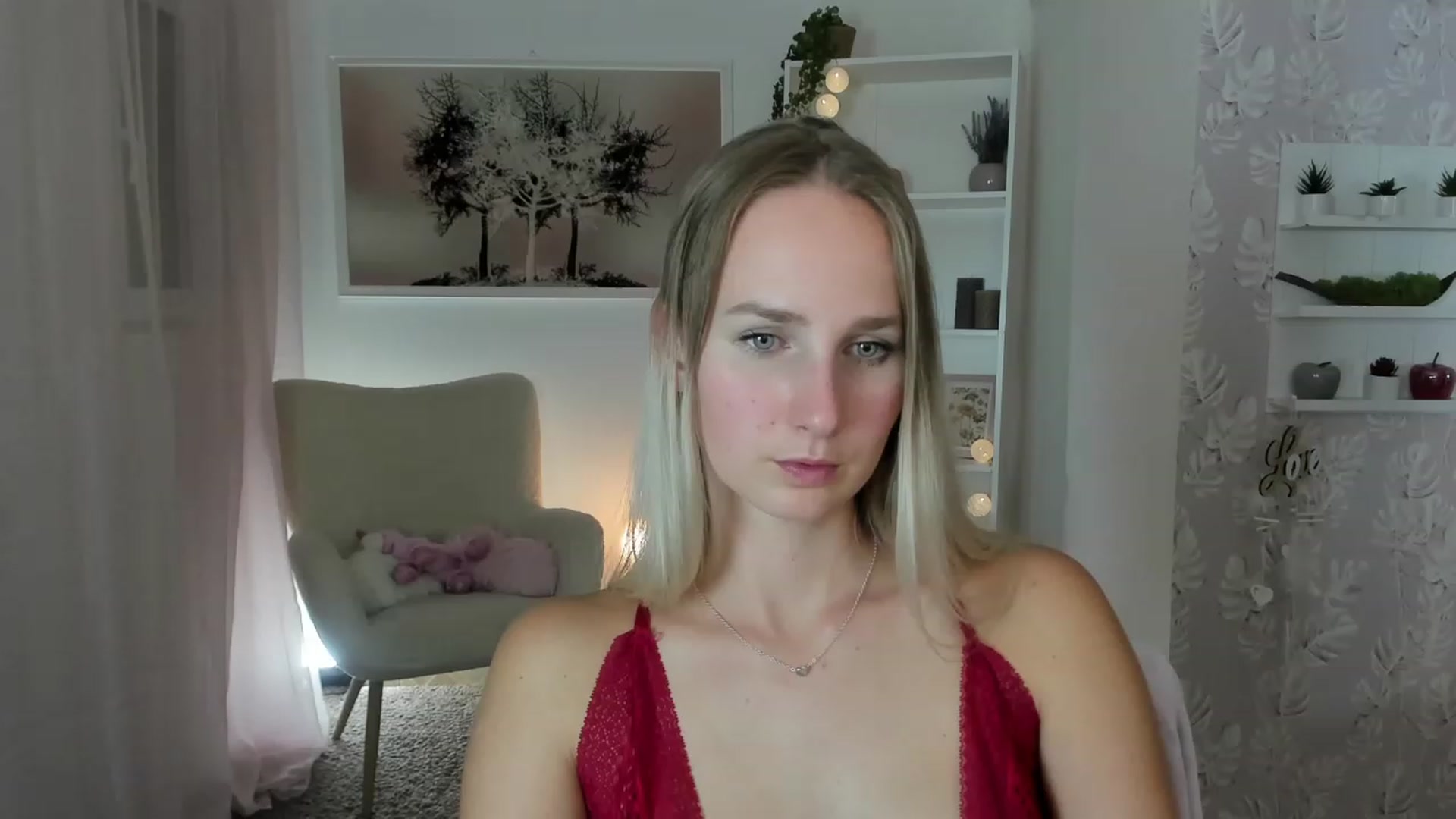Gallery image thumbnail from Amy_Rea18's myfreecams stream on, 08/09/2023, 20:01 image 15 of 20