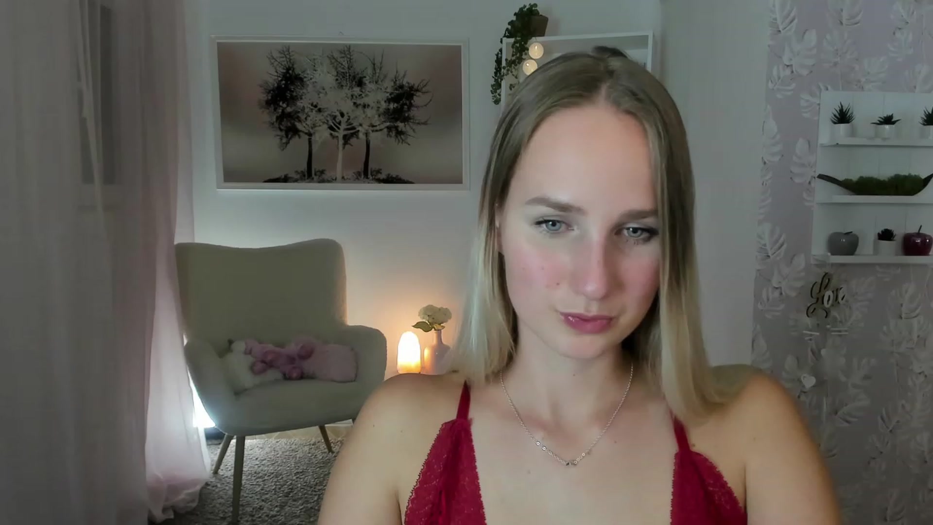 Gallery image thumbnail from Amy_Rea18's myfreecams stream on, 08/09/2023, 20:01 image 6 of 20