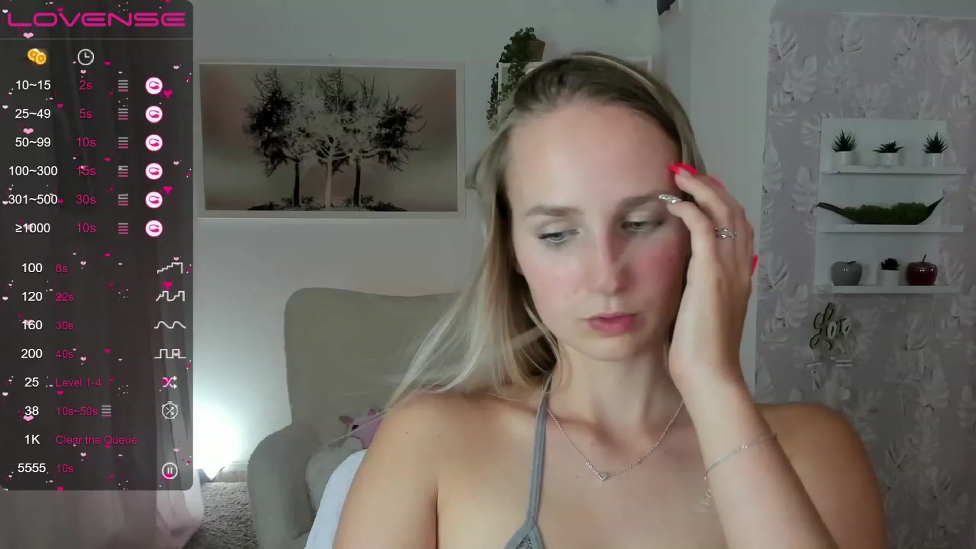 Gallery image thumbnail from Amy_Rea18's myfreecams stream on, 08/10/2023, 22:15 image 2 of 20