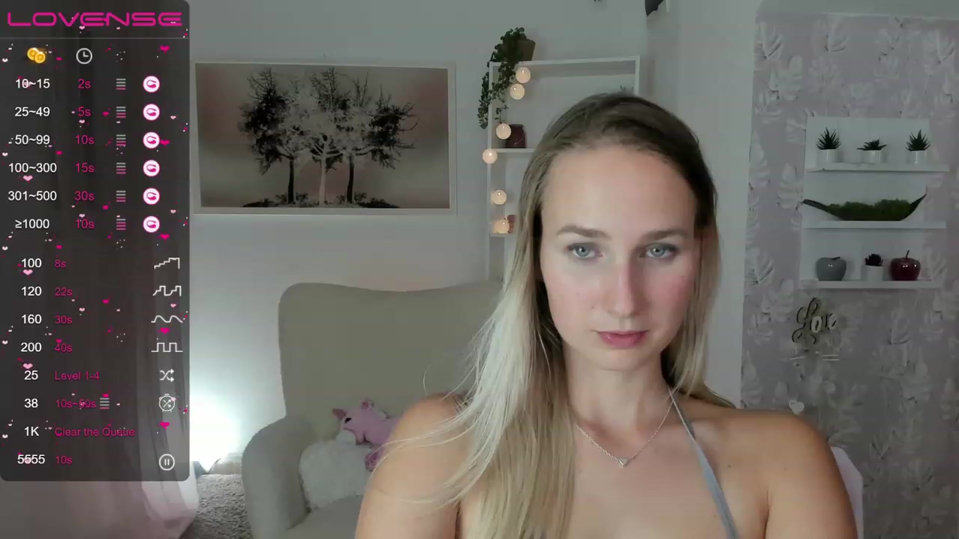 Gallery image thumbnail from Amy_Rea18's myfreecams stream on, 08/10/2023, 22:15 image 18 of 20