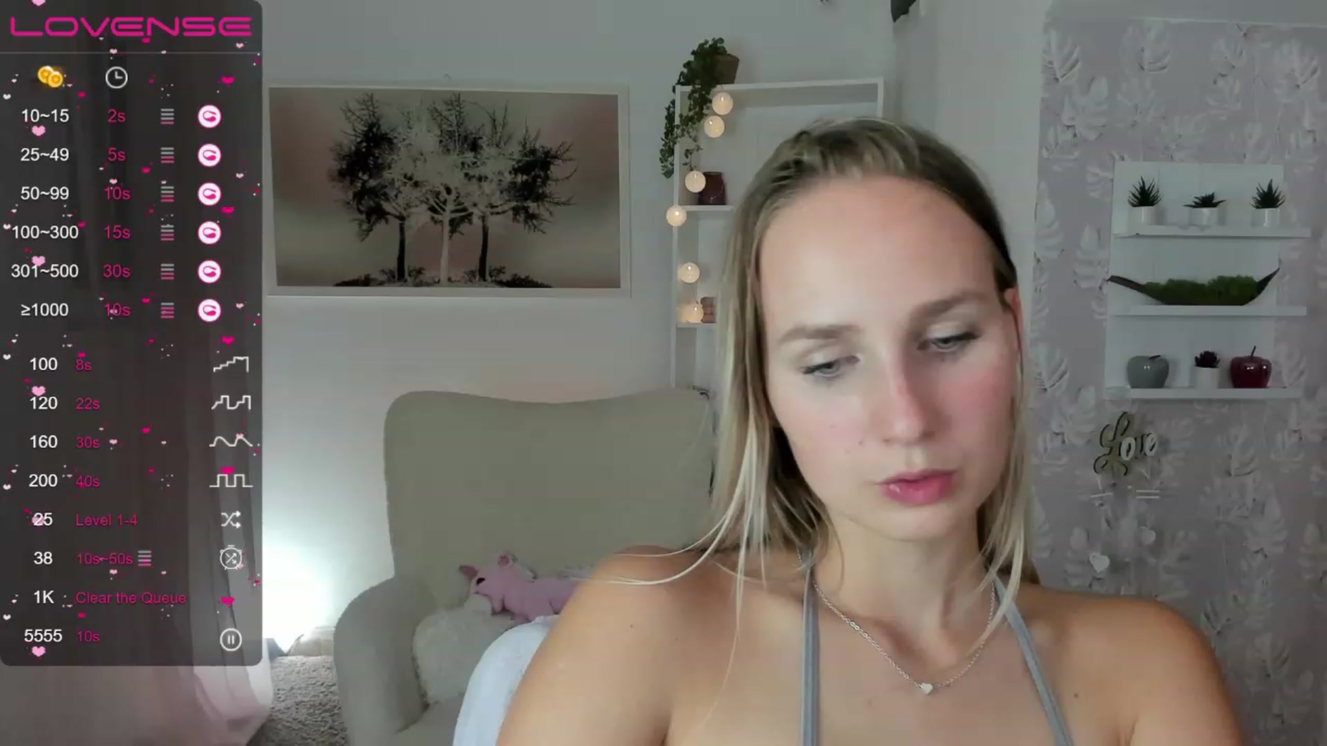 Gallery image thumbnail from Amy_Rea18's myfreecams stream on, 08/10/2023, 22:54 image 3 of 20